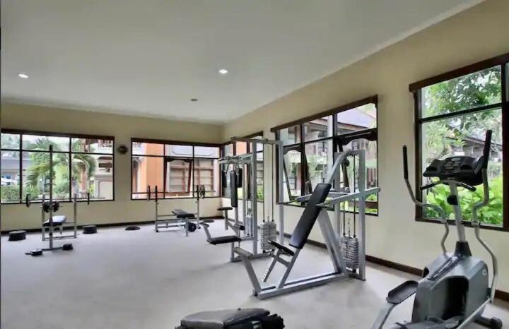 6236 Jayakarta Apartemen